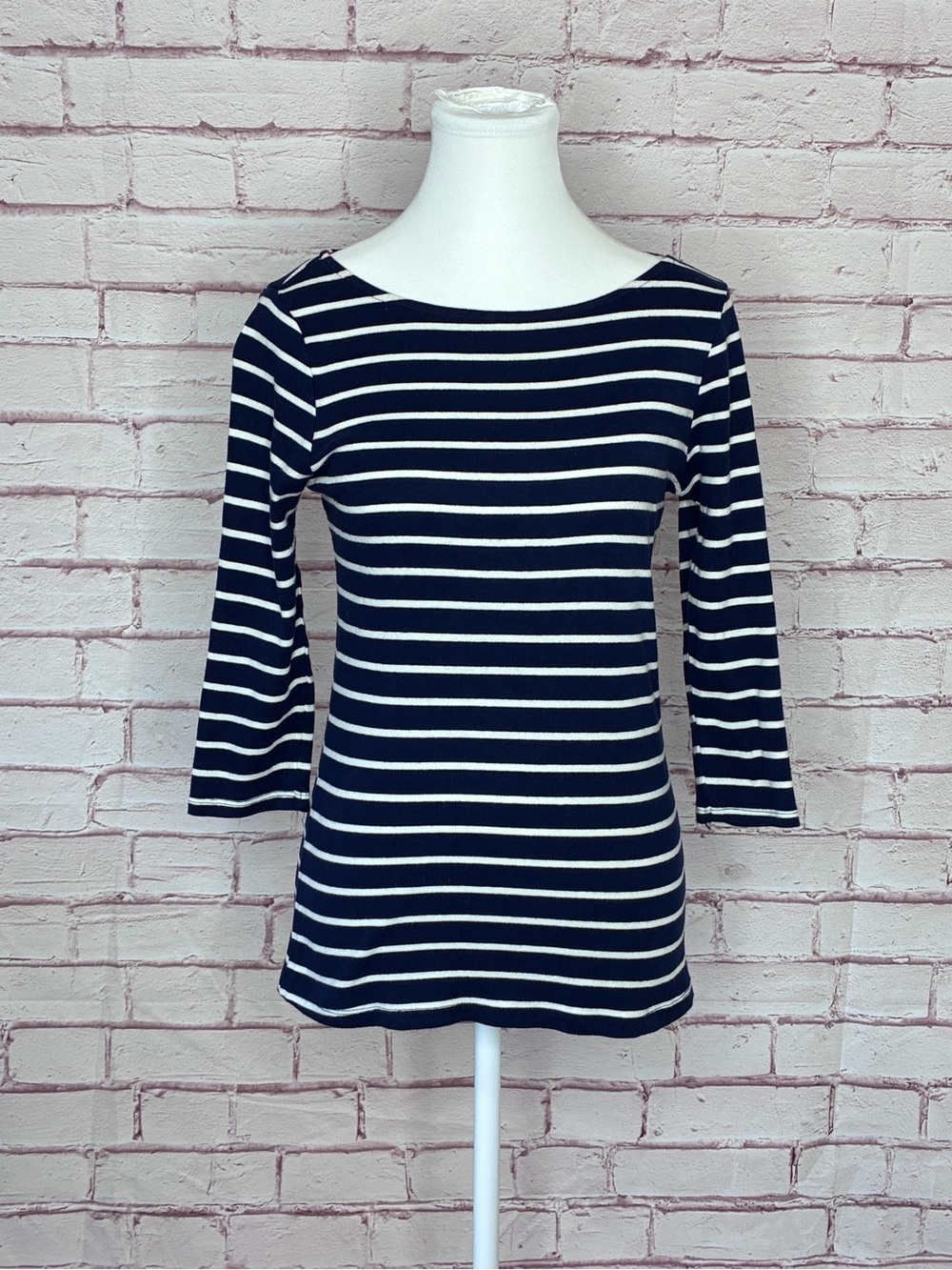 Zara Navy & White Stripe Boatneck 3/4 Sleeve Knit Top EUC Medium